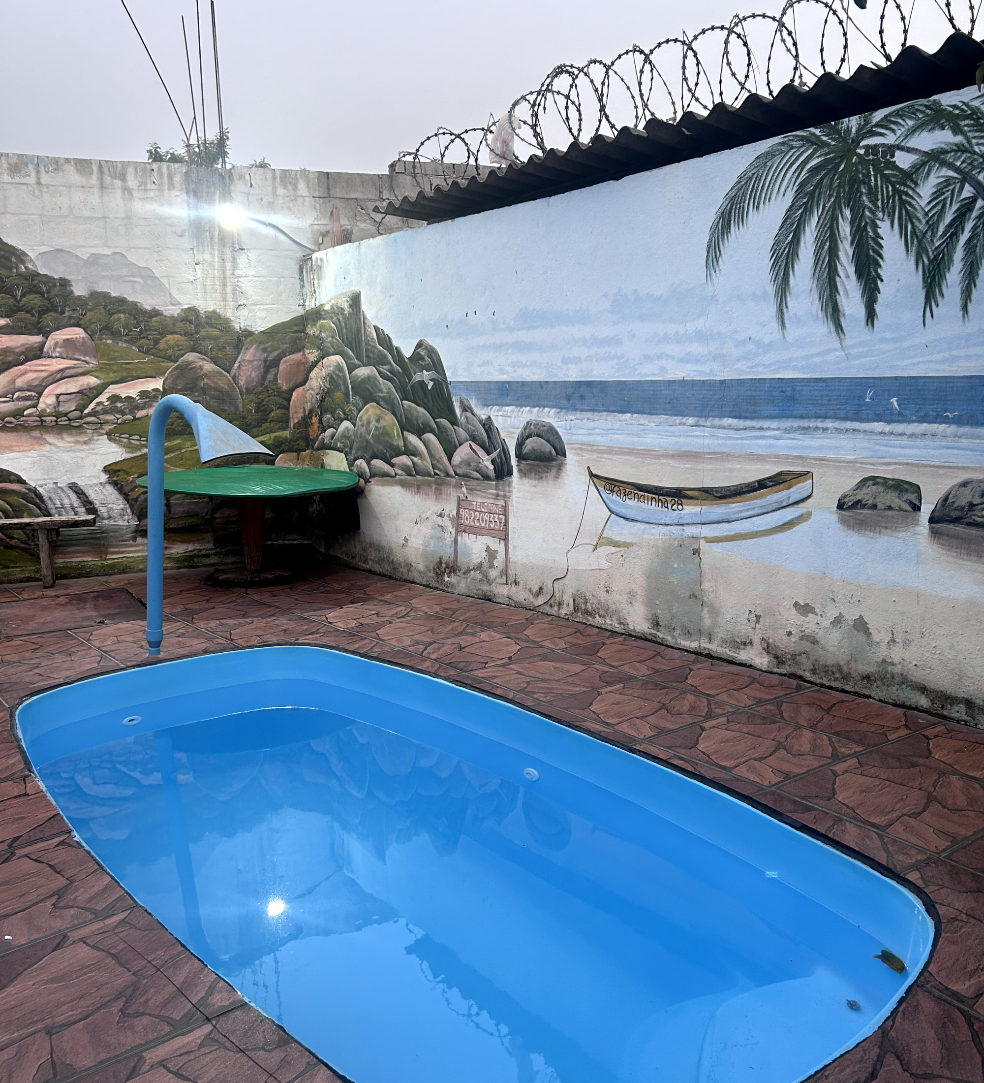 Foco piscina
